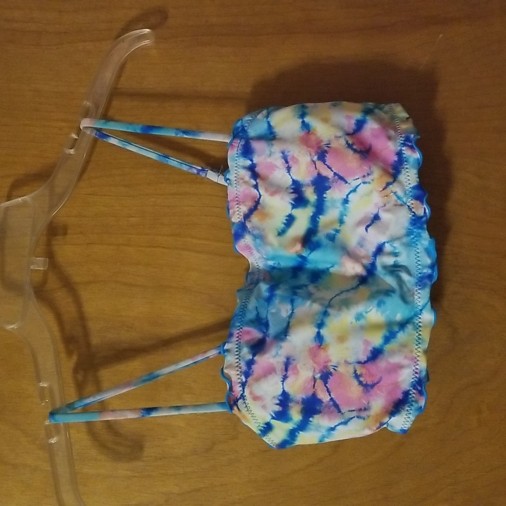 Bathing Suit Top: Juniors 11/13: A